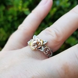 New Beautiful Rose filigree 2 tone Ring Size 8.5/9